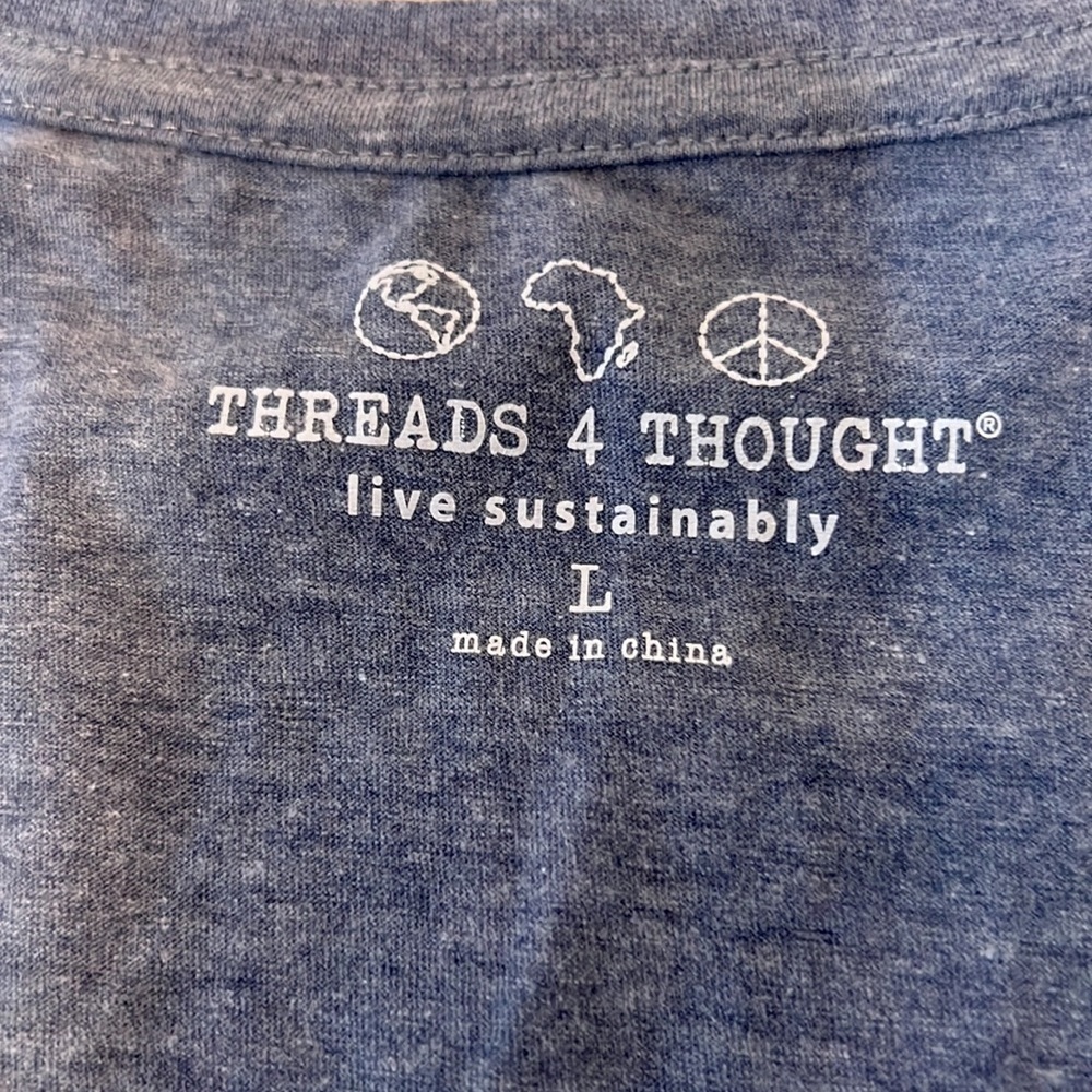 Threads 4 Thought Blue T-shirt. Size L - Picture 2 of 6